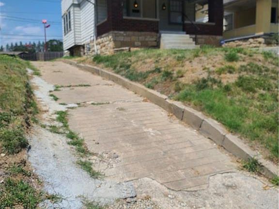 2nd image of 5110 Forest Ave