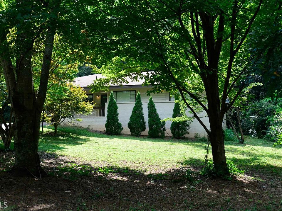 1st image of 688 Kenilworth Cir