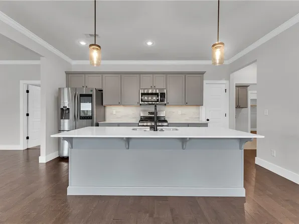 755 Lyon Loop, Springdale, AR 72764