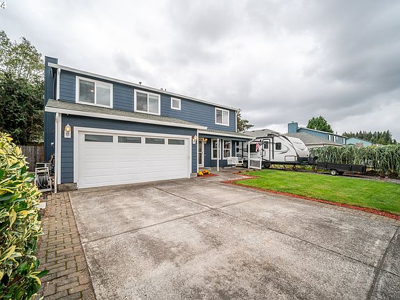 3rd image of 9406 NE 132nd Ave