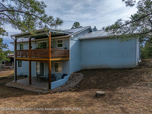 4th image of 410 Sunny Slope Dr