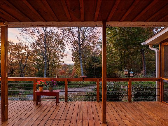 29th image of this home