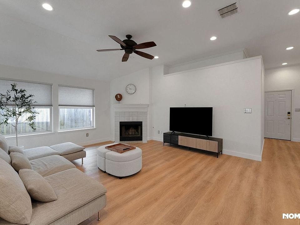 5613 Lomita Verde Cir, Austin, TX 78749 | Zillow