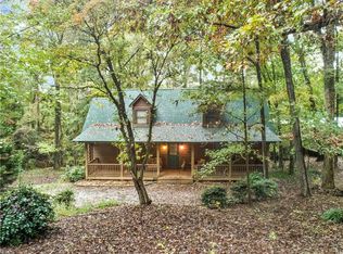 1213 Prater Ln, Townville, SC 29689