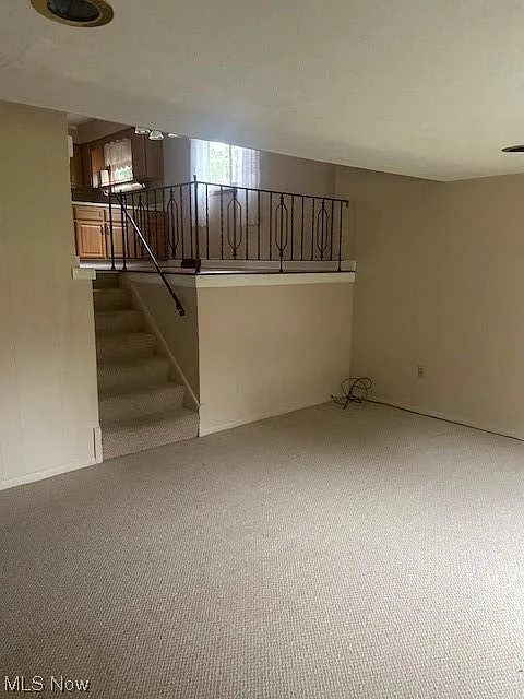 32820 W Nimrod St — Photo 4