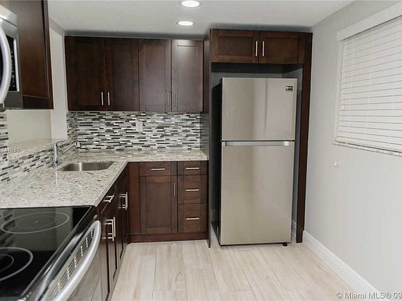 4th image of 8015 SW 107th Ave APT 222