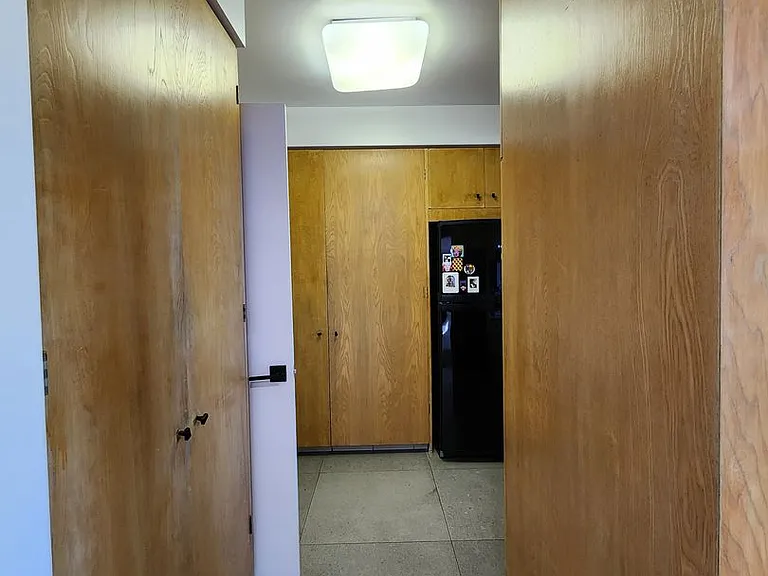 18706 Edleen Dr — Photo 23