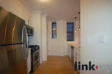 Rented by Link NY Realty