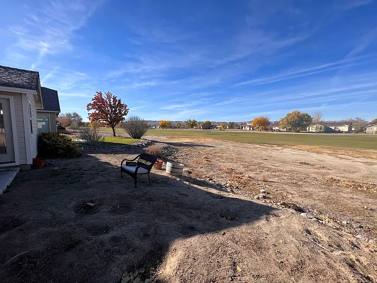 588 Wedge Ln — Photo 34