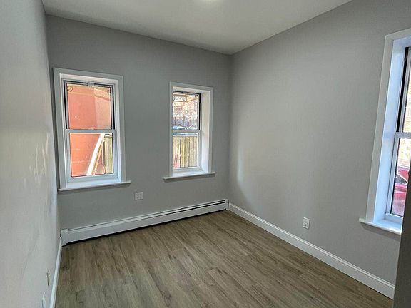 5th image of 6802 10th Ave Floor 1