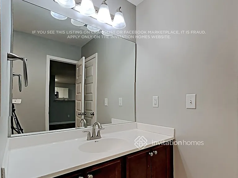 258 Lantana Xing — Photo 20