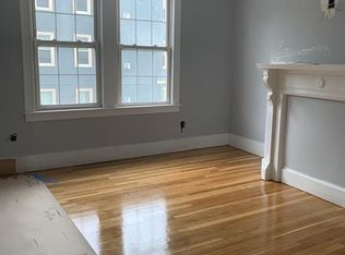 760 E 8th St #1, Boston, MA 02127