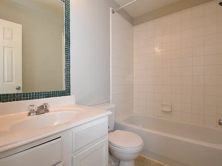 21603 Falvel Lake Dr — Photo 35