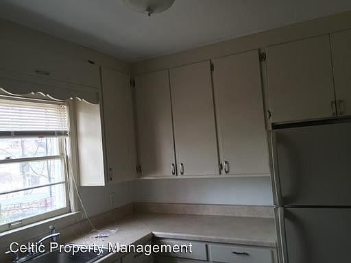 2nd image of 3609 Central St