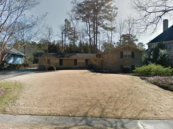 3299 Stratfield Dr, Atlanta, GA 30319