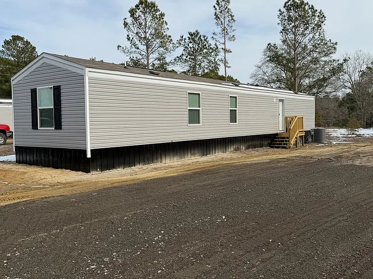 811 Bluebird Rd — Photo 16