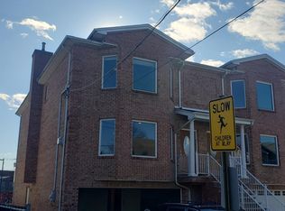 26 Prospect St #A, Palisades Park, NJ 07650