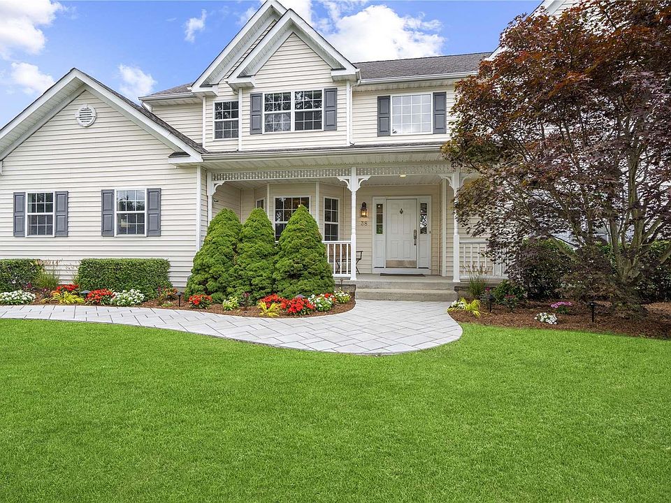 1st image of 38 Ashley Circle