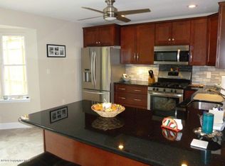 1542 Bonser Rd, Saylorsburg, PA 18353