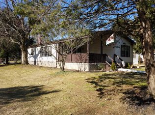 706 Fallon Dr, Lancaster, PA 17601