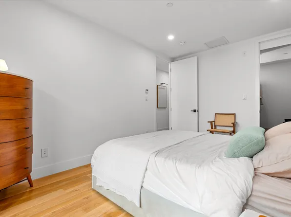 205 Freeman Street image 20 of 23