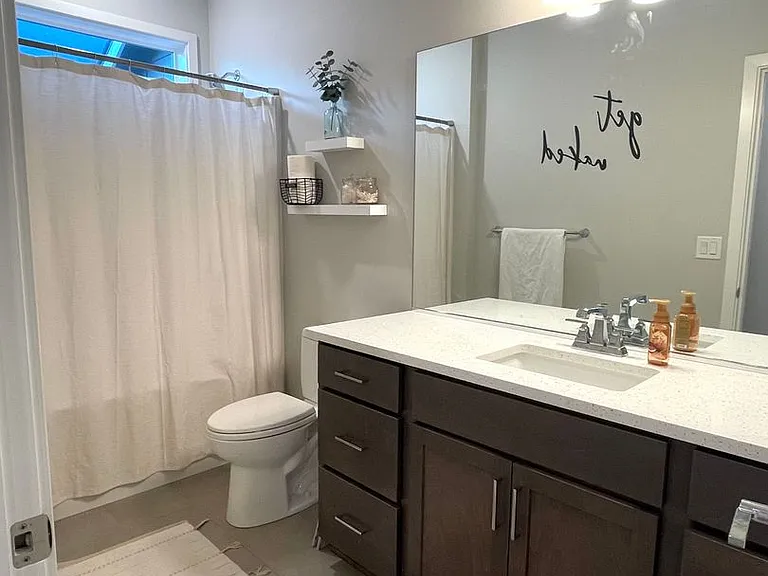 4658 Village View St — Photo 17