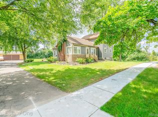 42759 Cherry Hill Rd, Canton, MI 48188