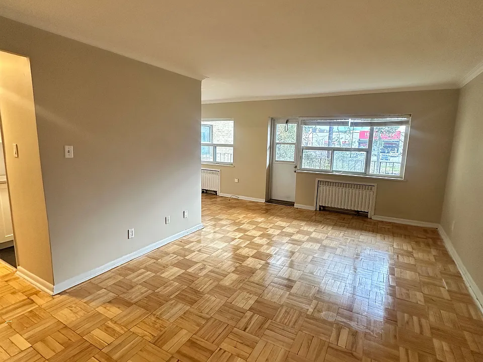 970 Eglinton Ave E #210