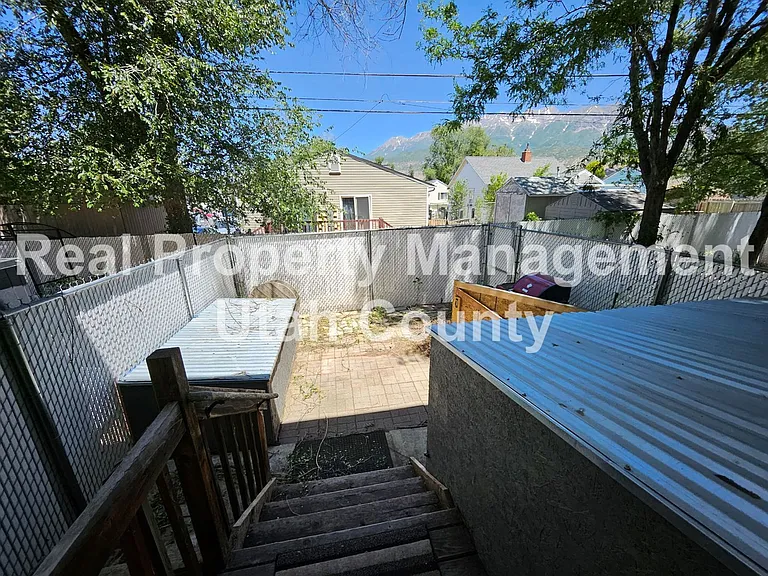 42 W 680 N — Photo 13