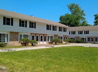 2006 W Woodriver Dr #11260420, Carbondale, IL 62901