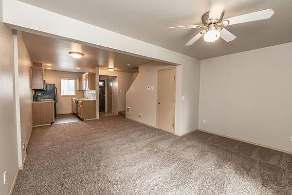 2 bed, 1.5 bath, 1100 sqft, $1,775 — Photo 4