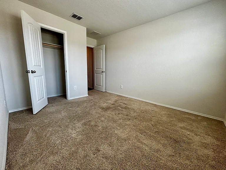 812 Indigo Way — Photo 12