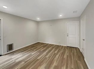 2166 Harmony Way, Costa Mesa, CA 92627