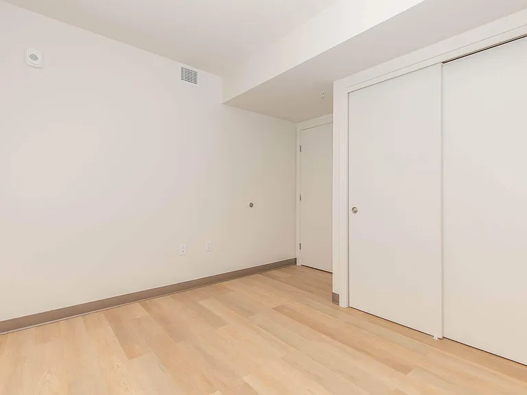 Beacon Pacific Village Apartments — Photo 60
