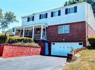 1421 Great Oak Dr, Pittsburgh, PA