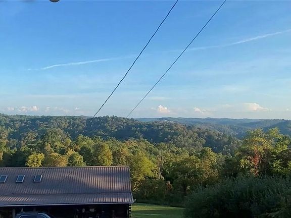 5th image of 823 Money Run Road