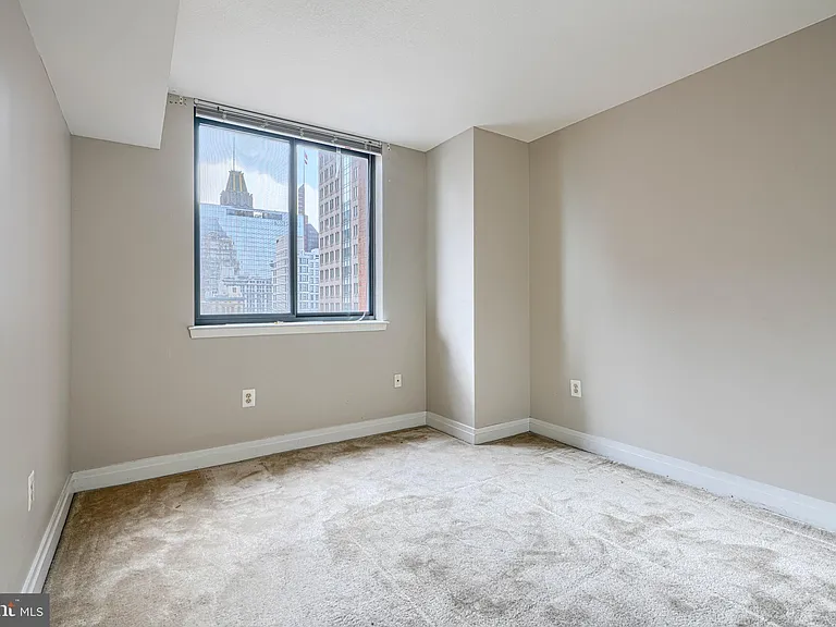 414 Water St #1404 — Photo 16