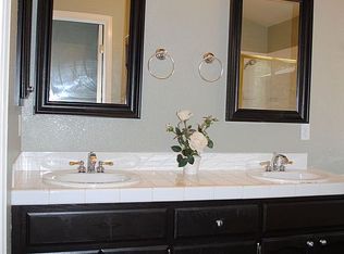 1006 Killarney St, Roseville, CA 95747