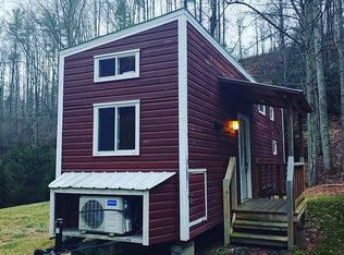 200 Old Buck Mountain Rd #327, Roan Mountain, TN 37687