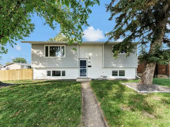 60 SW Gray Cres NW, Medicine Hat, AB T1A 7E1