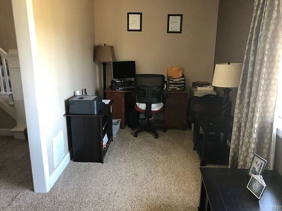 5th image of 18 Maplewood Ave