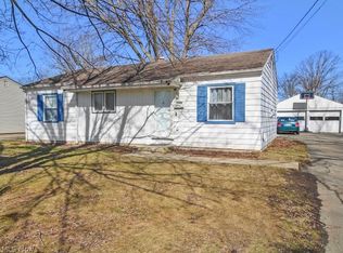 1750 Halbert Dr, Youngstown, OH