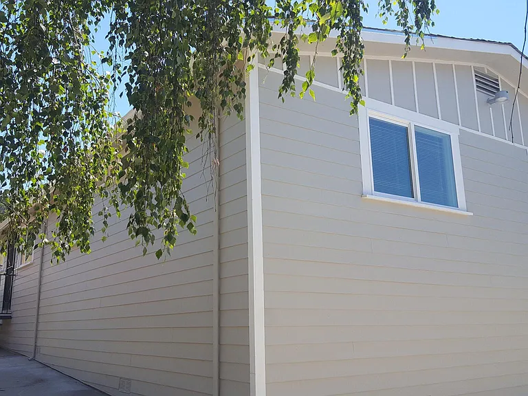 7628 Macarthur Blvd #4 — Photo 2