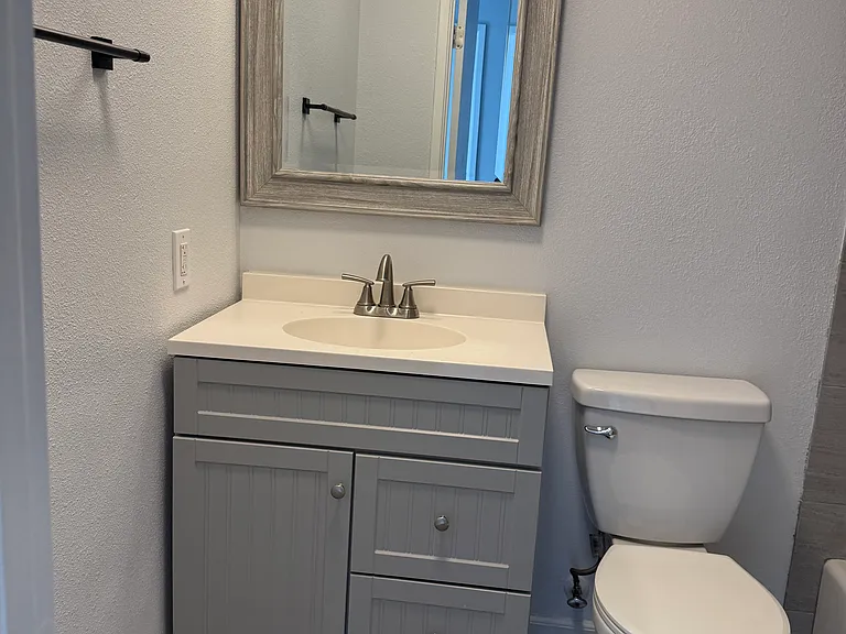 9860 Buena Vista Ave — Photo 10