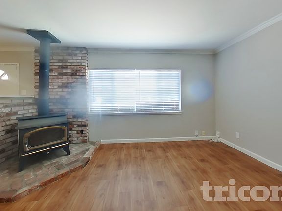 2nd image of 331 El Dorado Dr