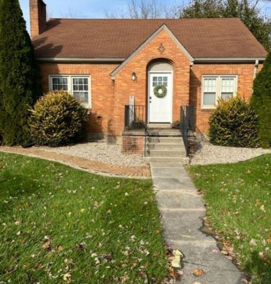 312 E Waterford St, Wakarusa, IN 46573 Zillow