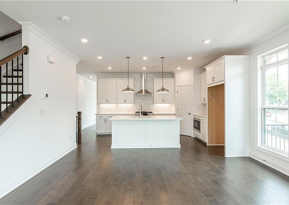 1st image of 459 Olmsted Way #46