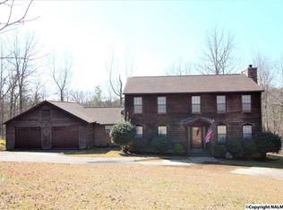 330 Hill St, Centre, AL 35960