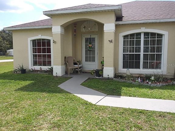 3rd image of 802 Mendoza Dr
