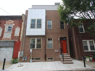 1610 Titan St #2, Philadelphia, PA 19146
